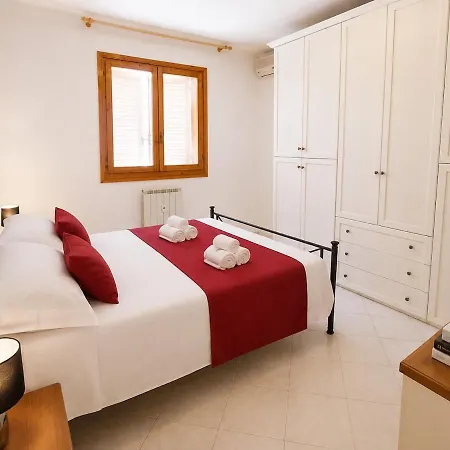 דירה -3 Min Dal Mare- 2 Camere, Wifi, Ac, Terrazza גרוסטו